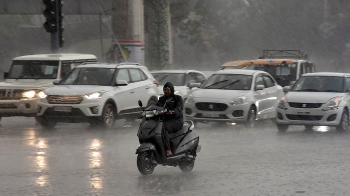 CG Rain Alert: छत्‍तीसगढ़ में बारिश से अभी नहीं मिलेगी राहत, मौसम विभाग ने आज इन इलाकों के लिए जारी किया अलर्ट